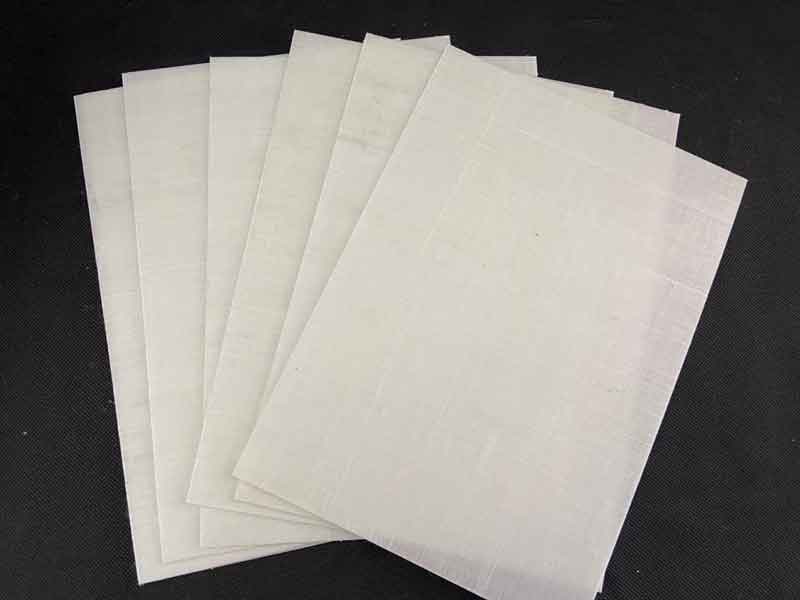 PP聚丙烯(xi)CFRT材料阻燃闆不(bú)同鋪層特殊表(biǎo)層産品