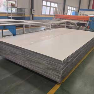 CFRT蒙皮增強車(che)廂闆複合闆(pǎn)